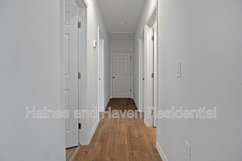 Haines City House: 1378 Current Pl
