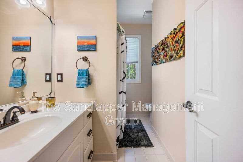 Johns Island House: 588 Main Road