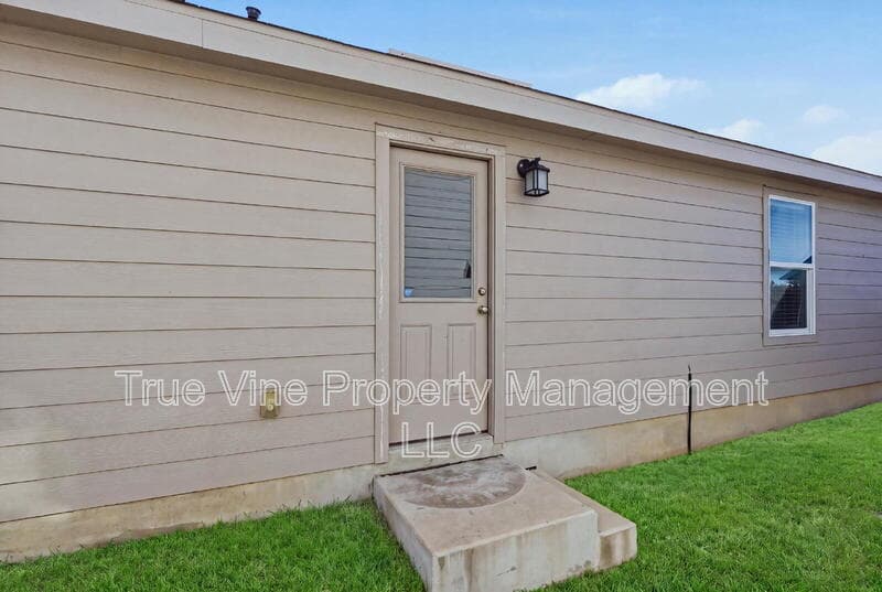 San Antonio House: 6414 Ignacio Ct