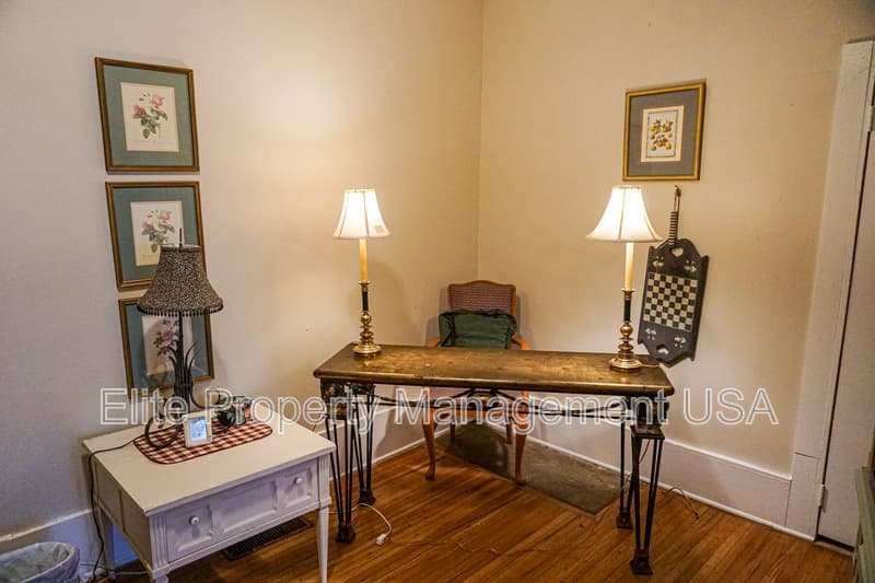 Lula Condo: 5904 Wall Street