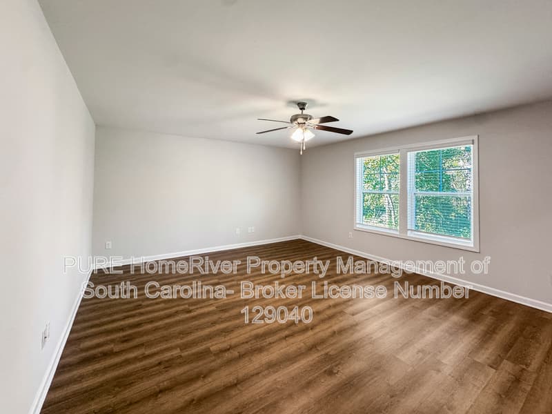 Sumter House: 351 Niblick Dr