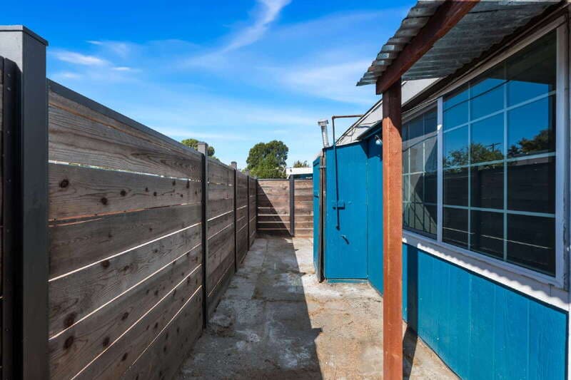 Sacramento House: 1516B McAllister Avenue