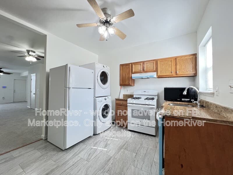 Baltimore Townhome: 2617 W Cold Spring Ln