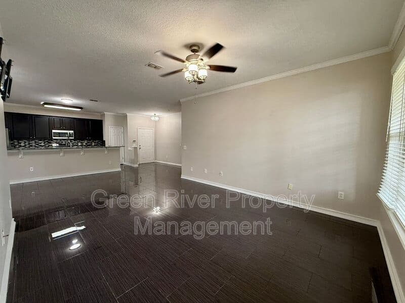Jacksonville House: 11251 Campfield Drive