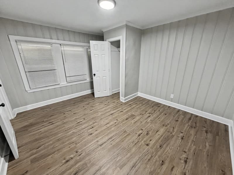 Memphis House: 1473 Oberle Avenue