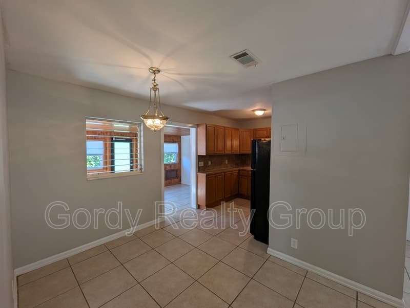 Marianna House: 3037 Noland Street