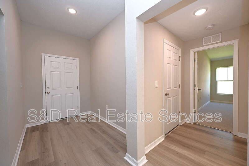 Lakeland House: 5511 Arlington River Drive