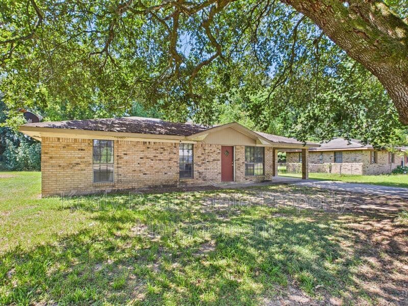 Carencro House: 202 Rampart St.