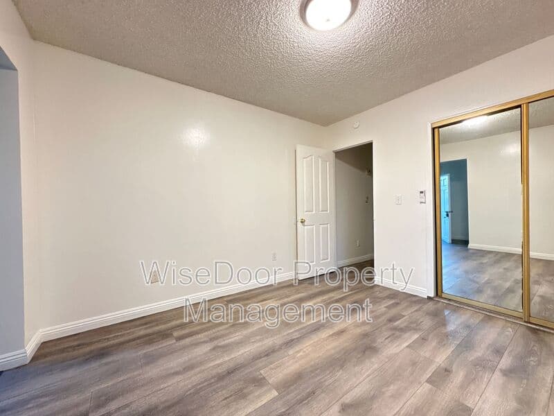 Bell Condo: 6205 Alamo Ave.