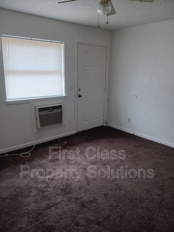 Oklahoma City House: 1731 NW 32nd St