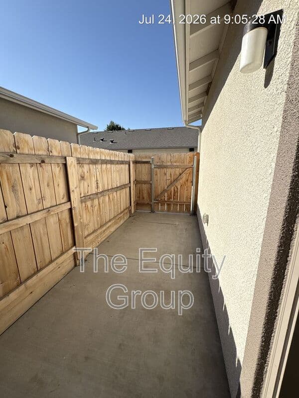 Visalia Condo: 505 S Summit Street