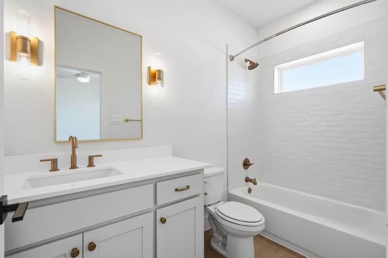 Fort Worth House: 2335 Benbrook Boulevard
