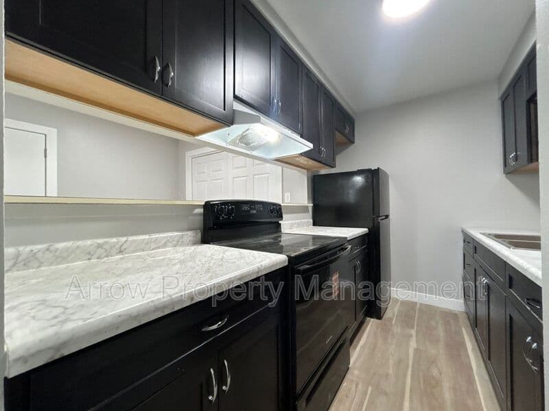 Clarinda House: 1010 North 16th Street