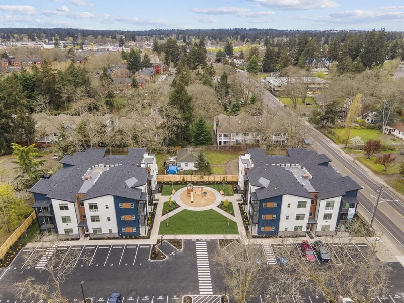 Lakewood Condo: Heron Heights 8931 Gravelly Lake Dr SW - 306