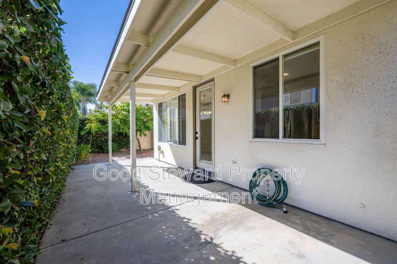 Placentia House: 1760 Taylor Ln