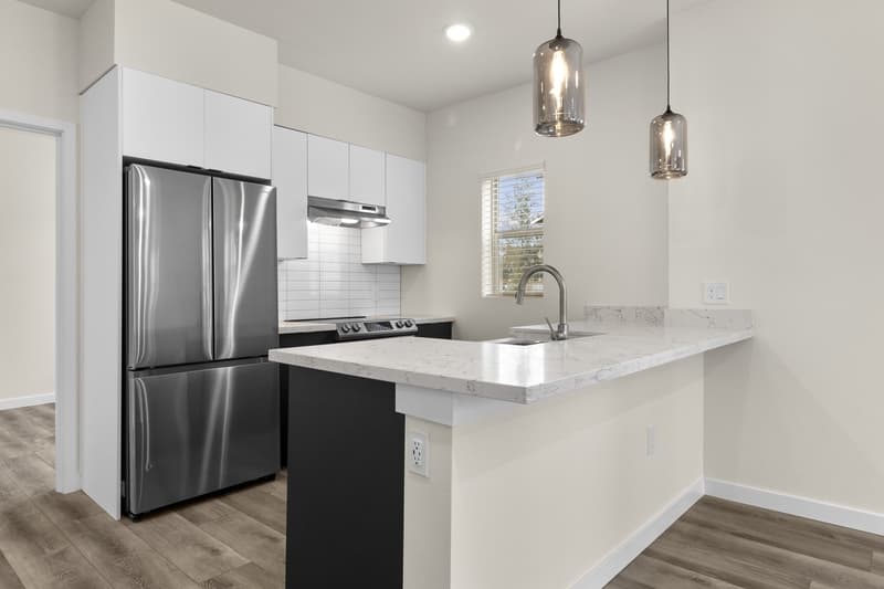 Lakewood Condo: Heron Heights 8931 Gravelly Lake Dr SW - 306