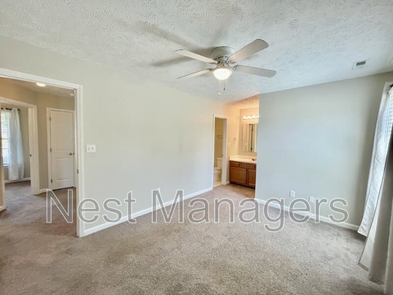 Spring Lake House: 85 Woodwind Dr