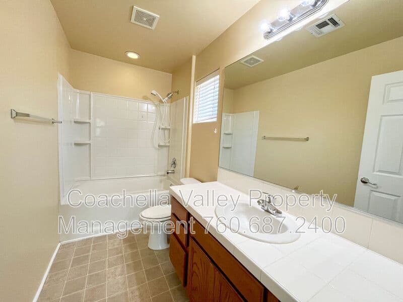 Palm Desert Condo: 73692 Santa Rosa Way