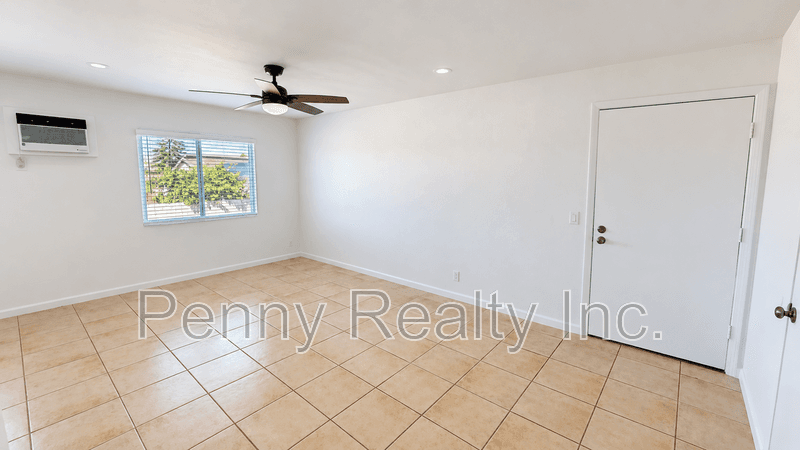 San Diego Condo: 8756 Mira Mesa Blvd