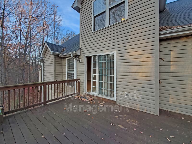 Greenville House: 11 Tupelo Court