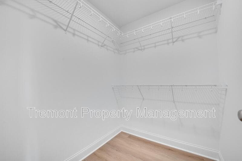 Chattanooga House: 2470 East 21st Street