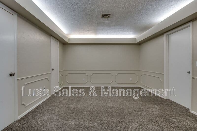 Oklahoma City House: 2516 NW 62nd St