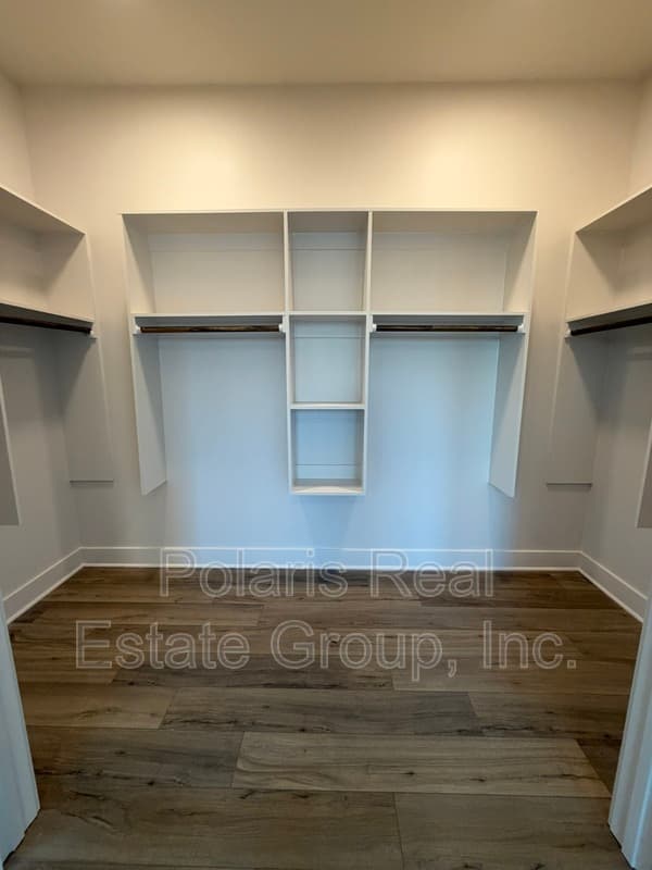 Carmel Condo: 925 Veterans Way