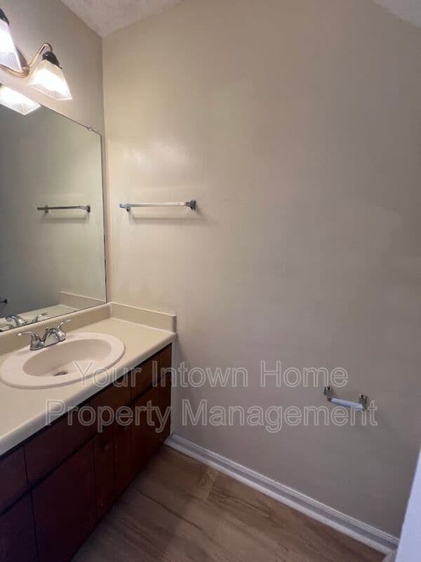 Stone Mountain House: 5291 Ridge Forest Dr.