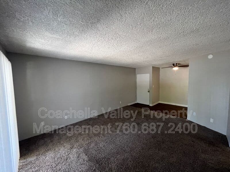 Palm Springs House: 2580 E Tahquitz Canyon Way