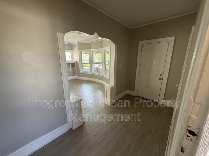 Cleveland Condo: 3349 East 125th Street - Upstairs