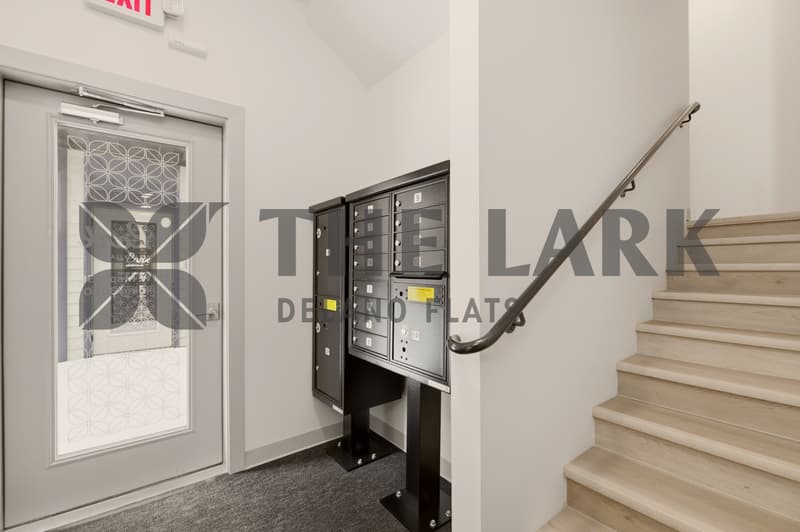 Wichita Condo: 721 West Maple Street Bldg 1000 Apt 312 - 1