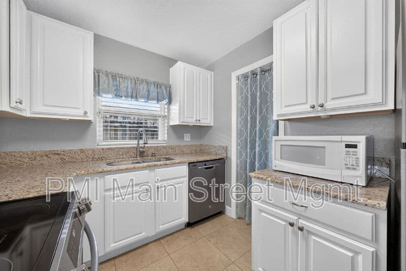 Orlando Condo: 2513 Musselwhite Avenue