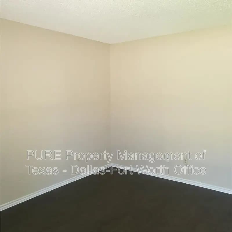 Dallas Condo: 8005 Rothington Rd