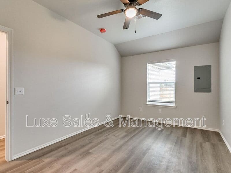 Oklahoma City House: 10541 Lawson Place Rd