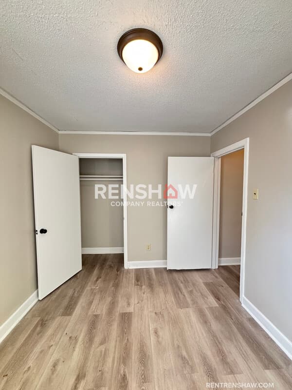 Memphis House: 3778 Park Ave