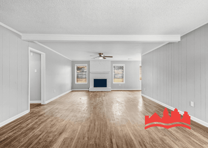 Bartlett House: 3915 Clover Hill Dr