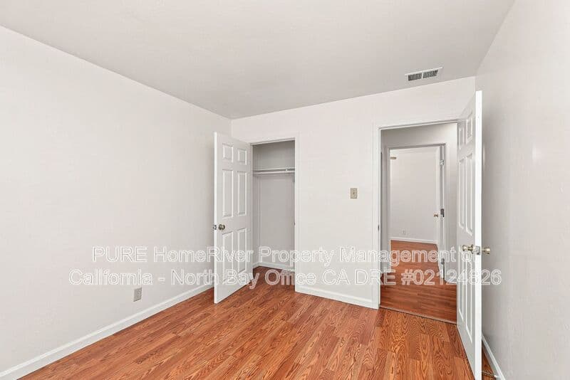 Rohnert Park House: 257 Allan Avenue