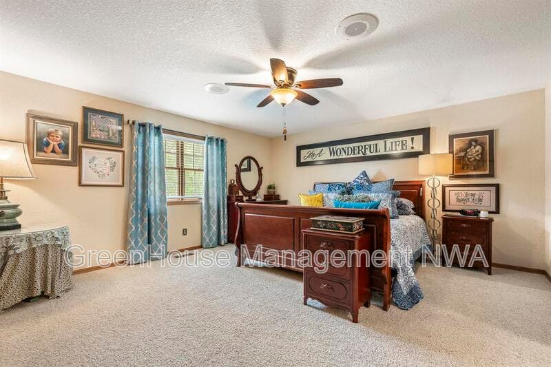 Bentonville House: 1609 SW 2nd Street