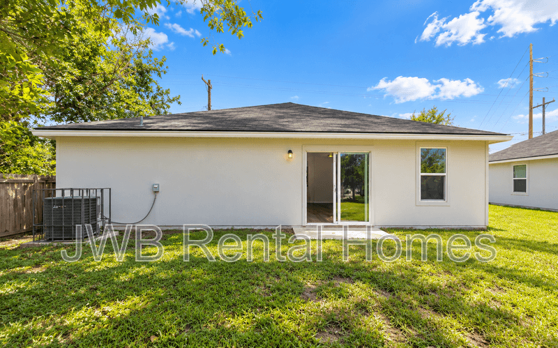 Jacksonville House: 3120 20th St W