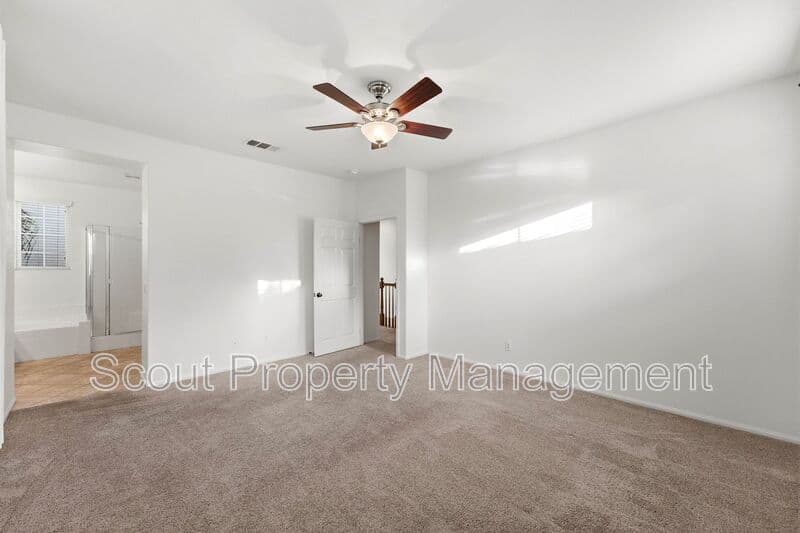 Temecula House: 40099 Annapolis Drive