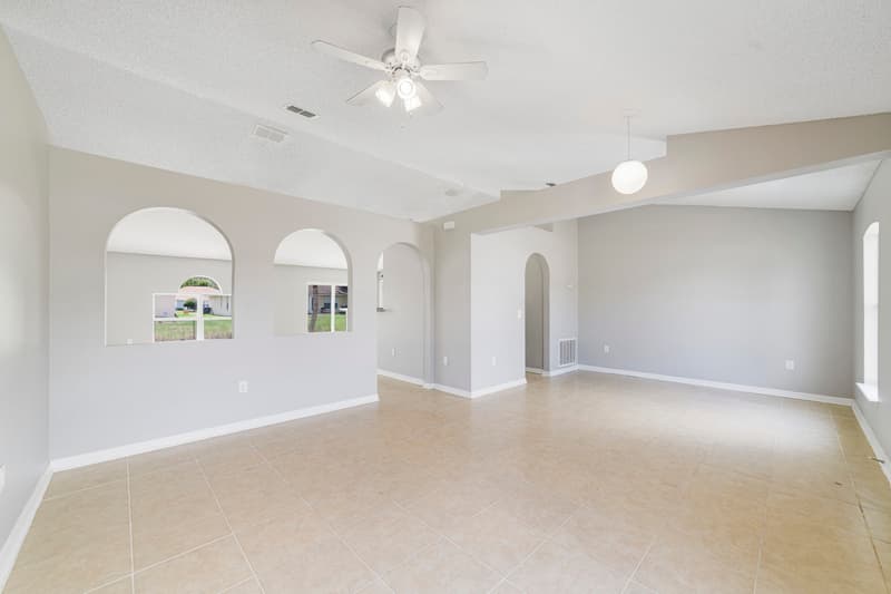 Kissimmee House: 529 Peace Dr
