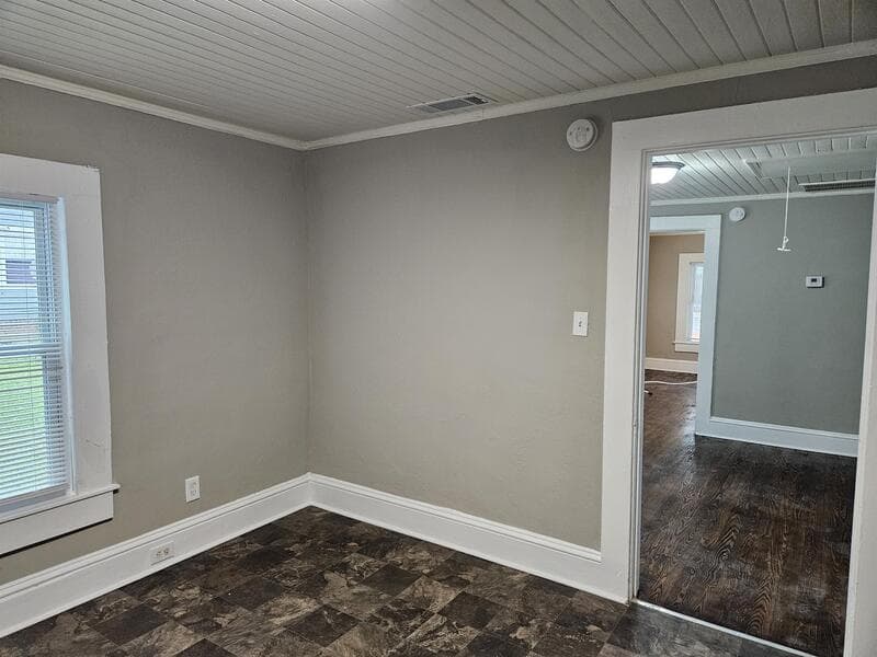 Winder Condo: 178 Georgia Ave - B