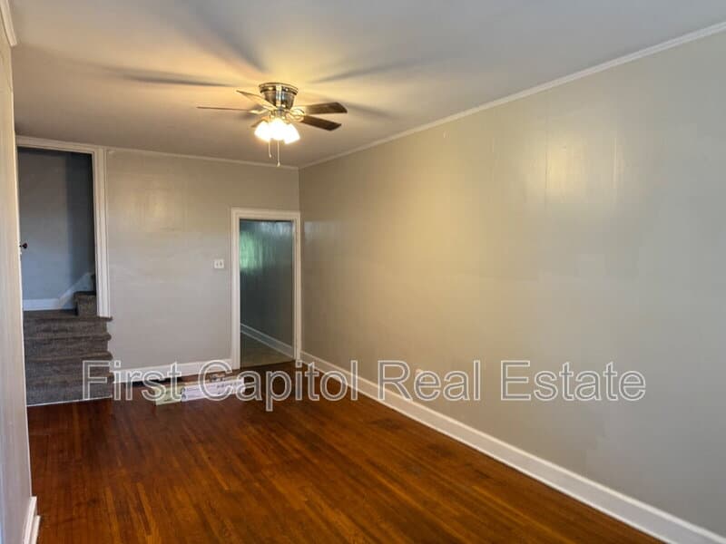 Hanover Condo: 532 Broadway