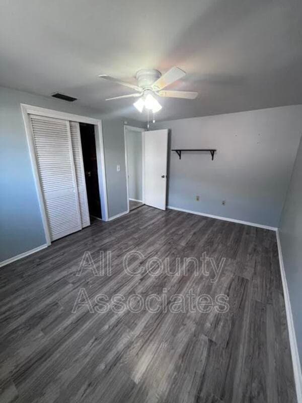 Holiday House: 3404 Devonshire Dr