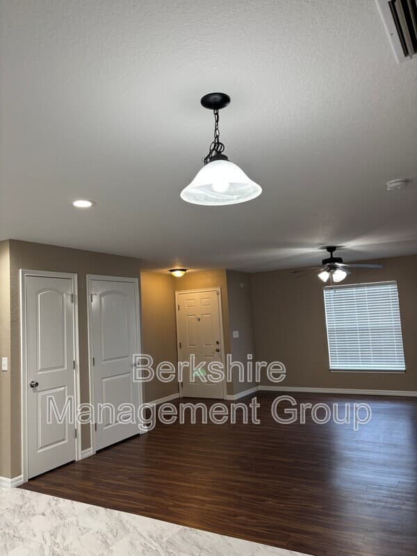 Winter Haven Townhome: 2405 Avenue C SW