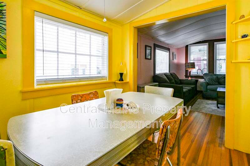 Old Orchard Beach House: 20 13th Street