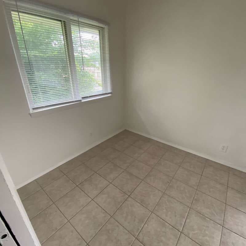 Neenah Condo: 111 Andrew Avenue - 4