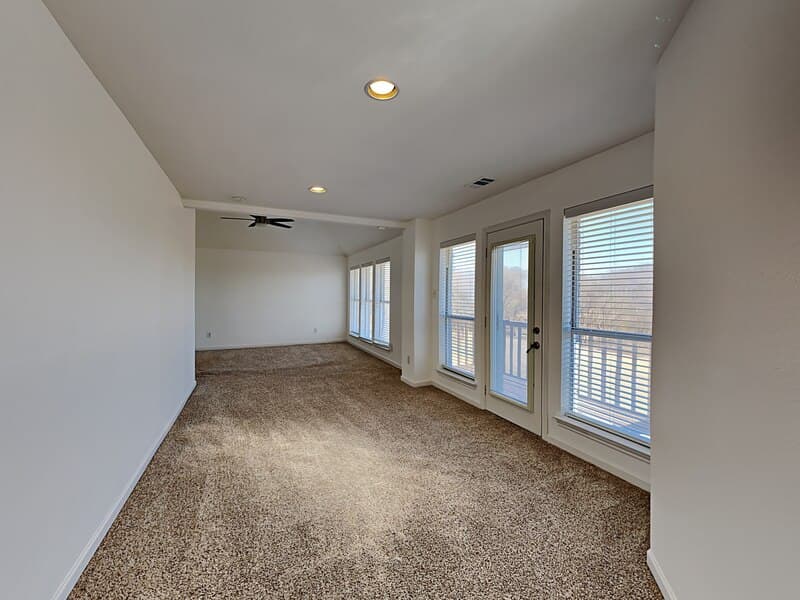 Rowlett House: 4322 Duck Pond Ln