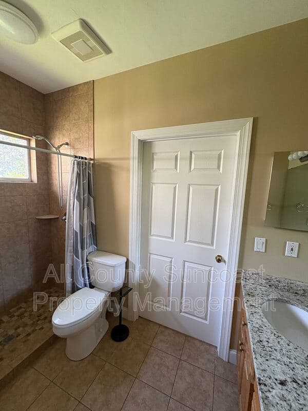 Tallahassee House: 2600 Lucerne Dr