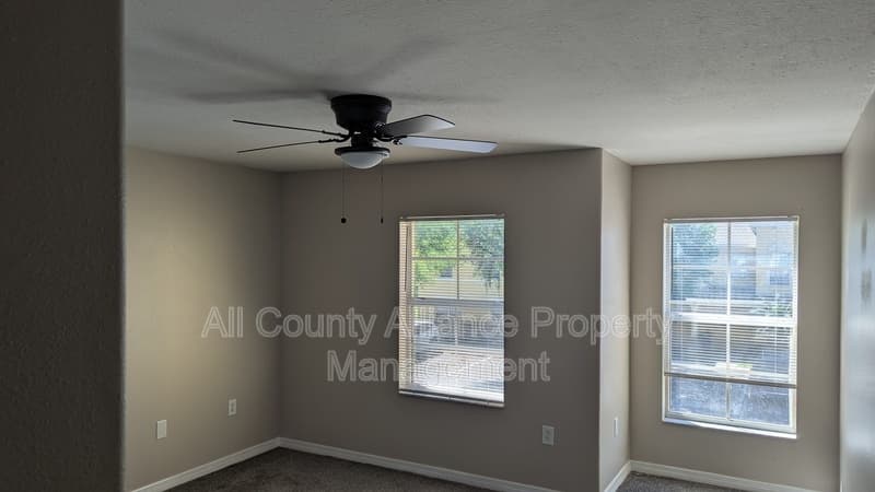 Zephyhills Townhome: 37549 Daliha Terrace
